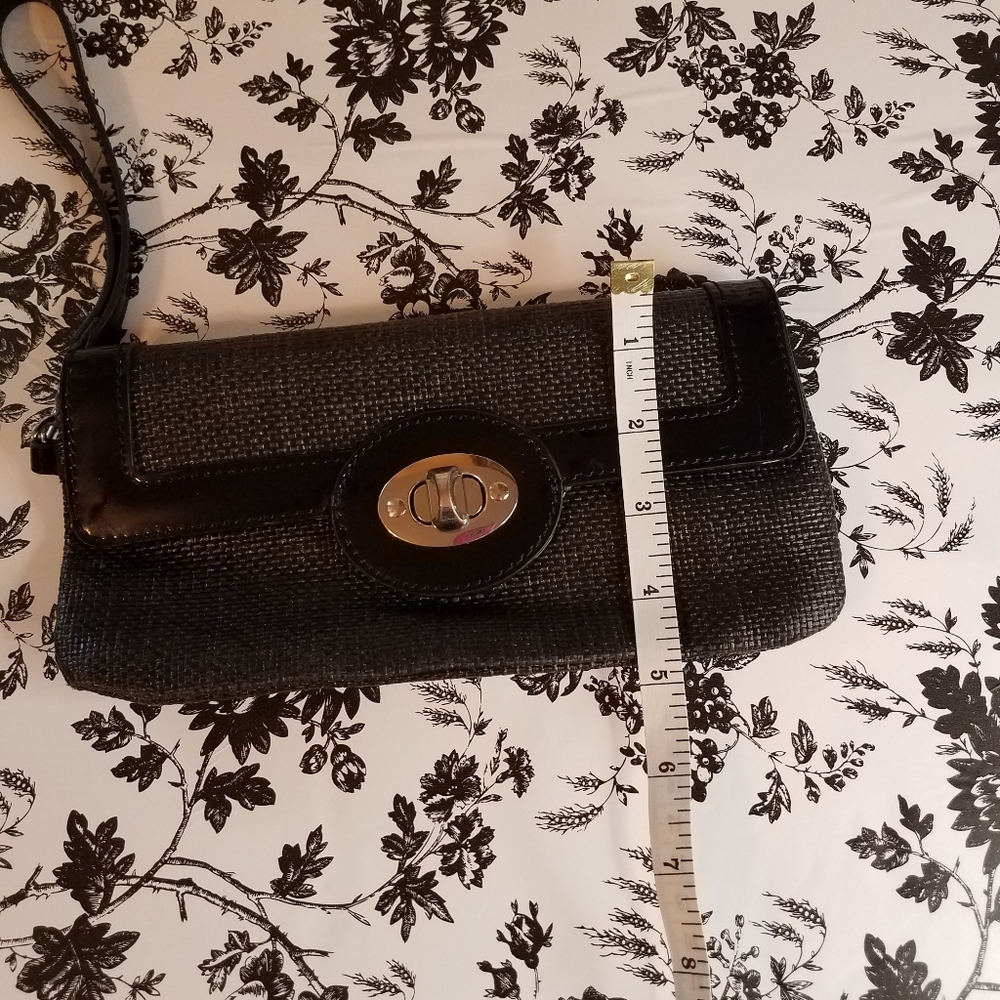 Ann Taylor black clutch G7 - Picture 8 of 10